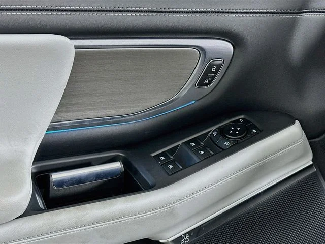 New 2027 Ford Expedition Platinum