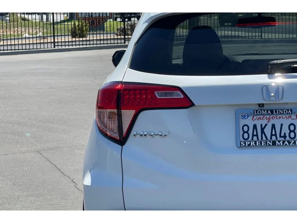 Used 2018 White Orchid Pearl Honda EX-L Navi image 48