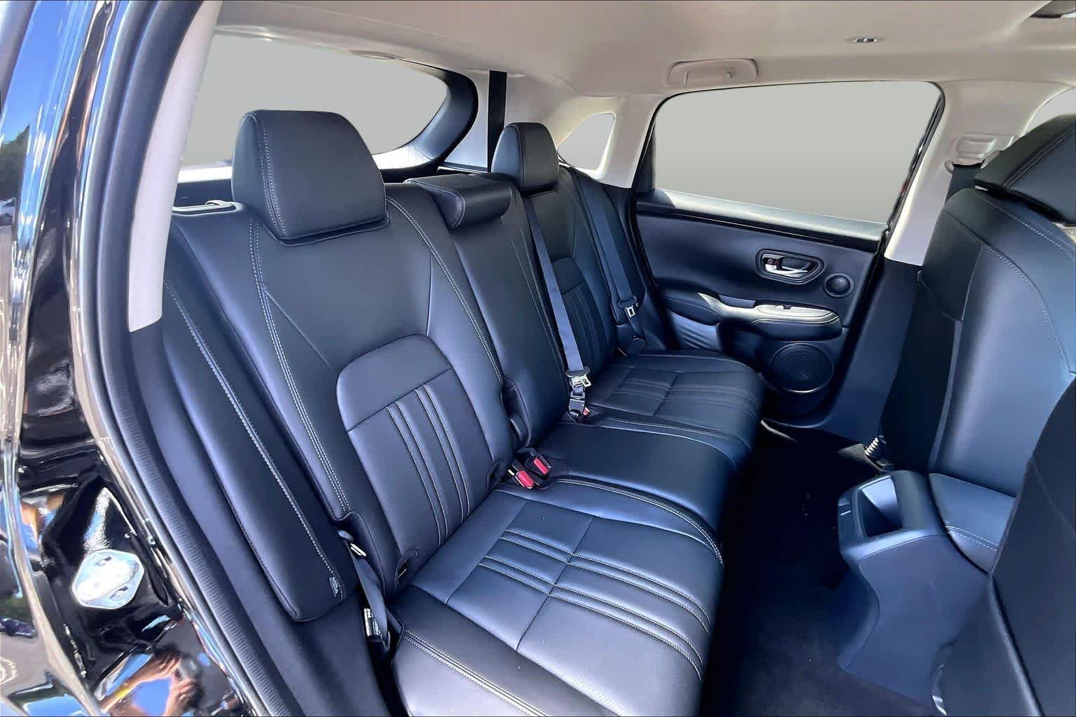 Used 2025 Crystal Black Pearl Honda EX-L image 20
