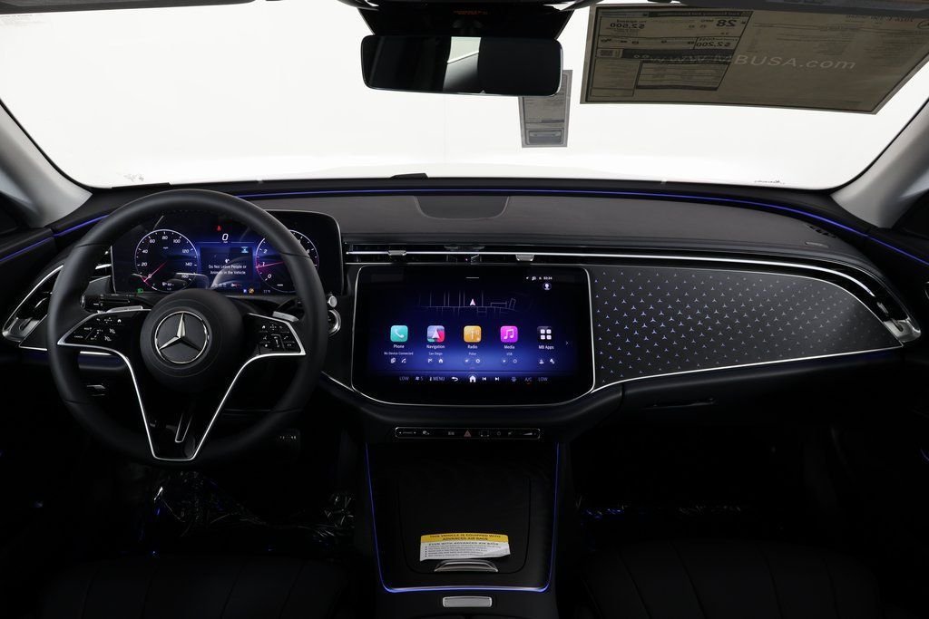 New 2026 Polar White Mercedes-Benz E 350 image 4