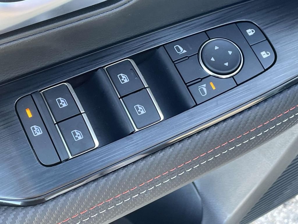 2026 Nissan KICKS SR AWD - Photo 18