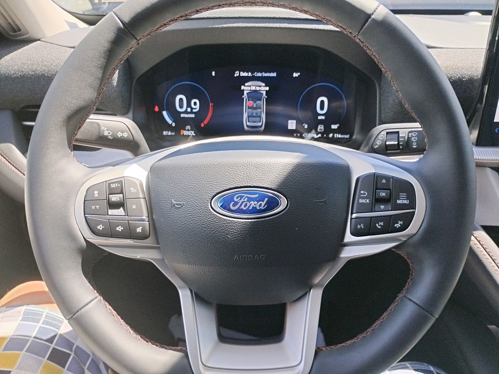 New 2026 Space White Metallic Ford Active image 32