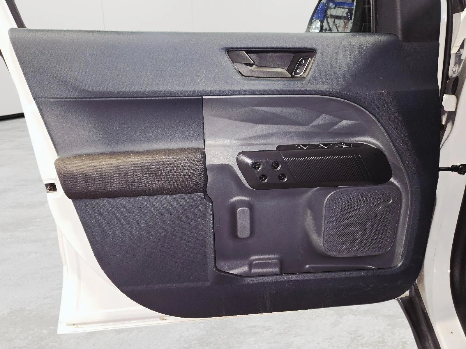 Used 2022 Oxford White Ford XL image 16