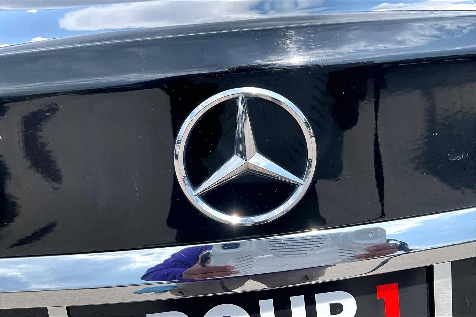 Used 2018 BLACK Mercedes-Benz C 300 image 31