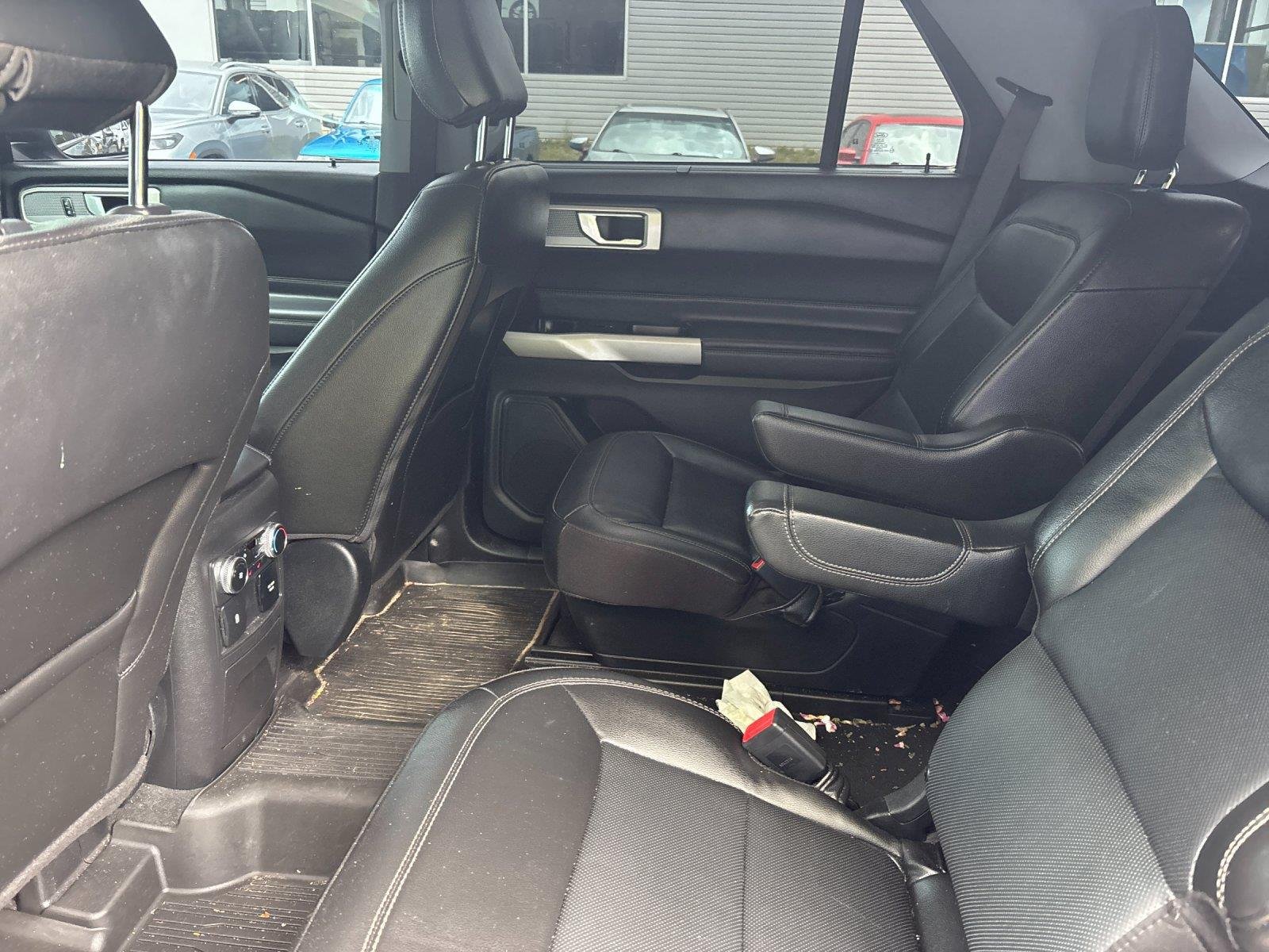 Used 2022 Agate Black Ford Limited image 33