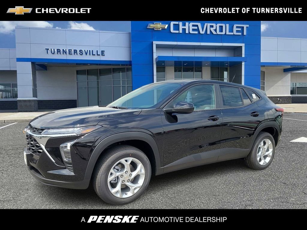 2026 Chevrolet Trax LS's photo