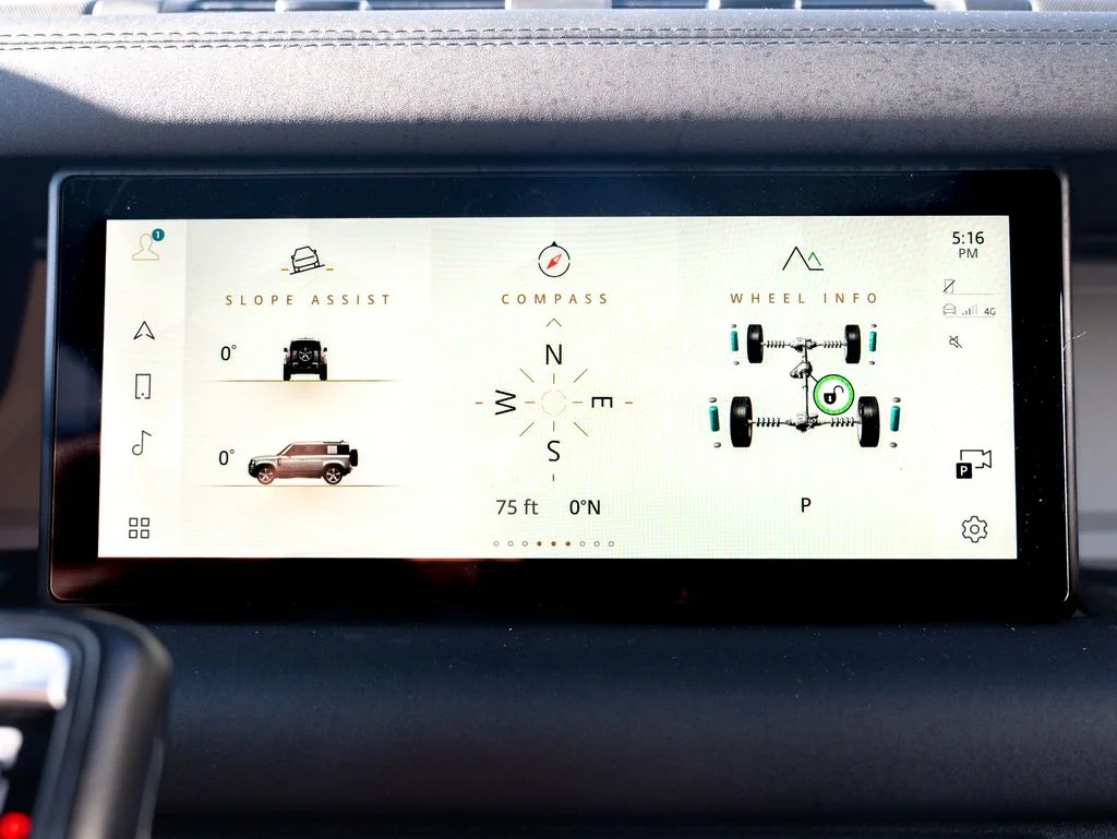 Certified Used 2024 Gray Land Rover X-Dynamic SE image 23