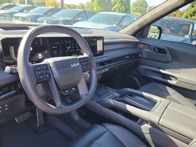Used 2027 Gray Kia X-Pro SX-Prestige image 13
