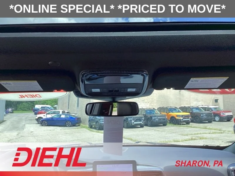 Used 2022 Gray Ford ST-Line image 32