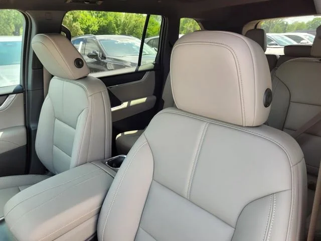 2026 GMC Acadia Elevation - Photo 22