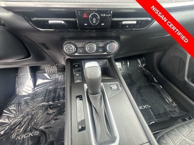 Used 2025 Gray Nissan SV image 19
