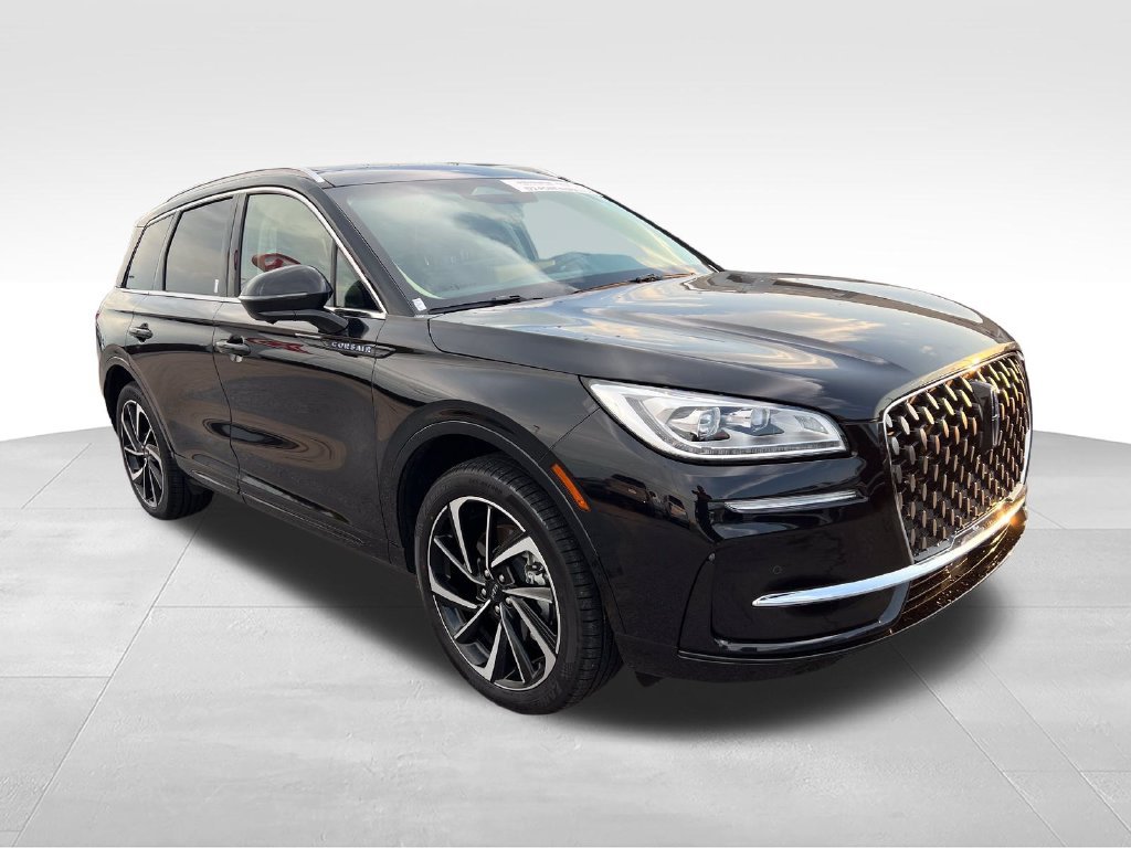 Used 2024 Black Lincoln Grand Touring image 7