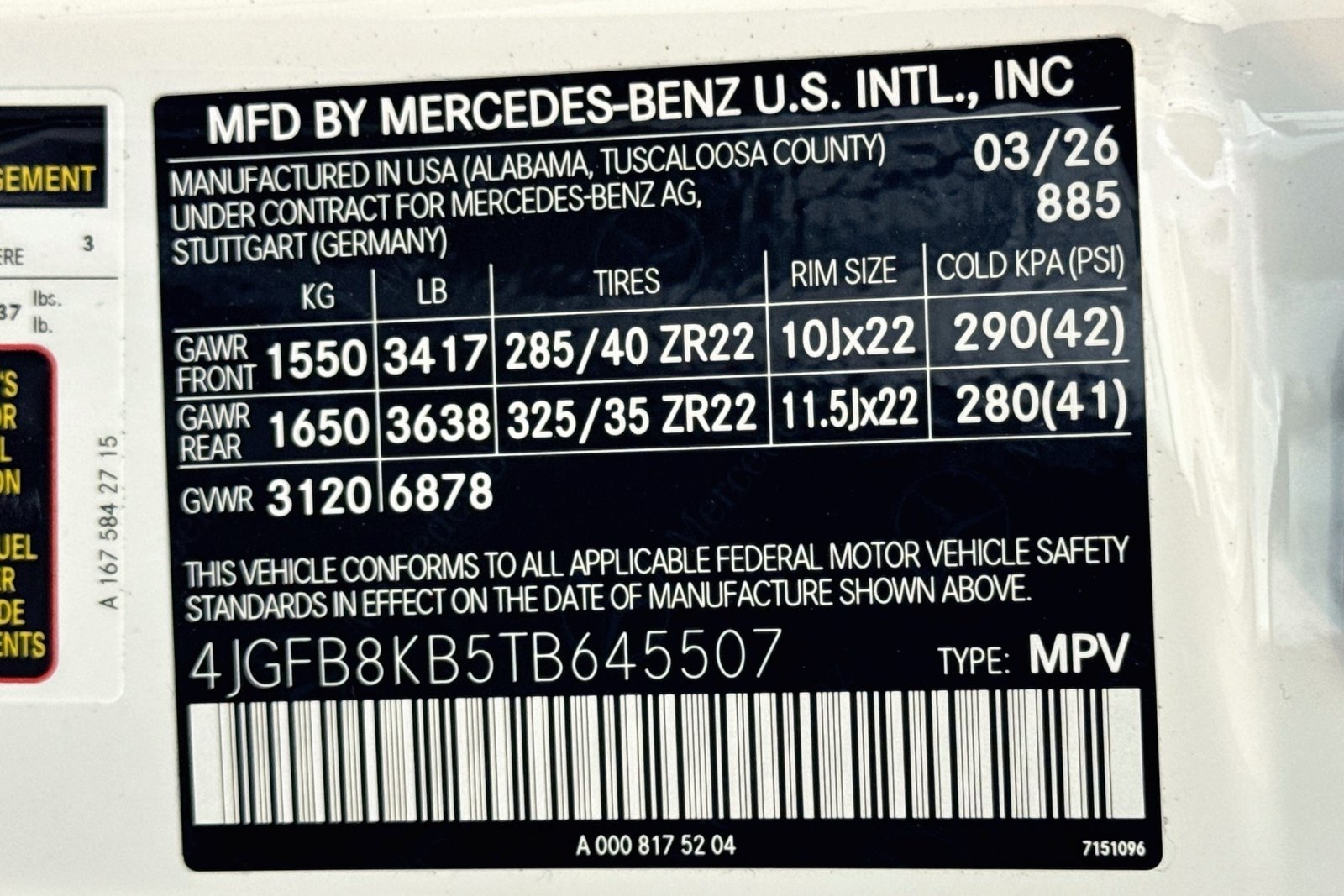 New 2026 MANUFAKTUR Moonlight White Metallic Mercedes-Benz AMG® GLE 63 S image 30