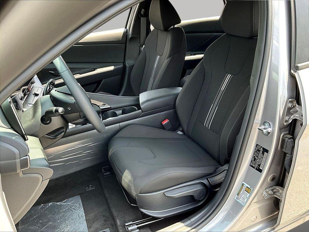 2026 Hyundai Elantra Blue - Photo 26