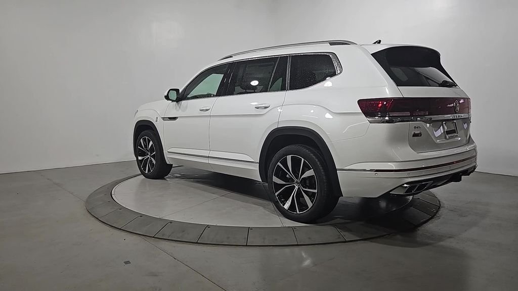 New 2026 White/off-white Volkswagen 2.0T SEL Premium R-Line image 3