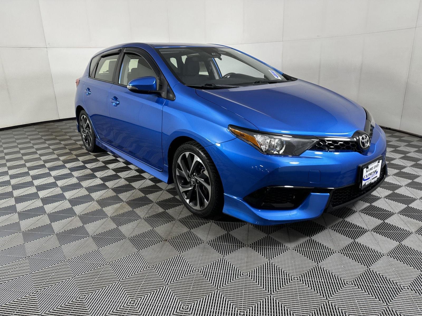 Used 2017 Electric Storm Blue Toyota  image 10