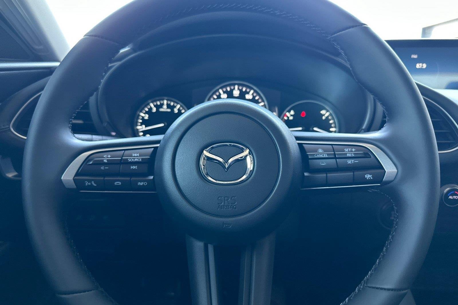 New 2026 Platinum Quartz Metallic Mazda 2.5 S Preferred image 24