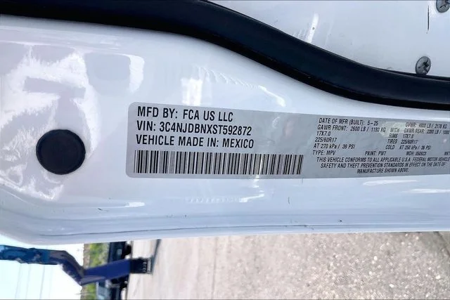 Certified Used 2025 White Jeep Latitude image 35