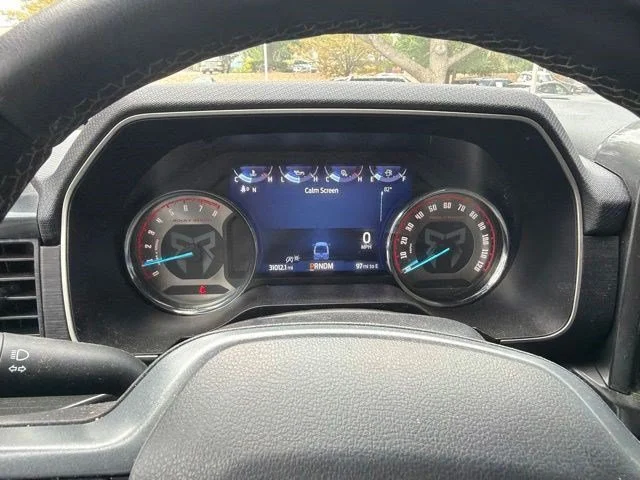 Used 2023 Blue Ford XLT image 17
