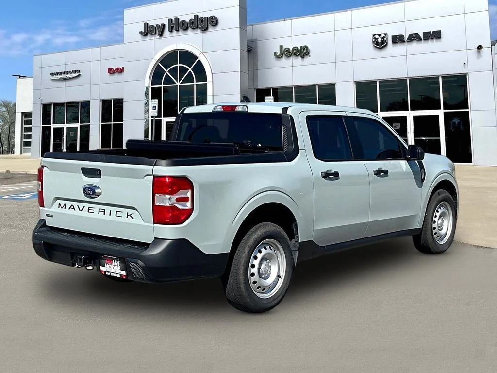 Used 2024 Green Ford XL image 7
