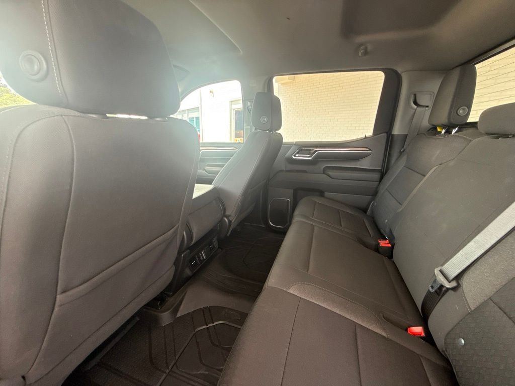 Used 2023 Gray Chevrolet LT image 41