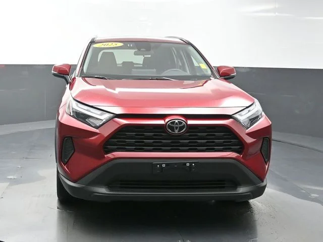 Used 2025 Red Toyota XLE image 2