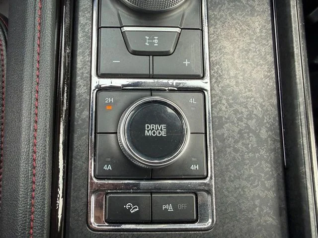 Used 2023 Black Ford Limited image 31