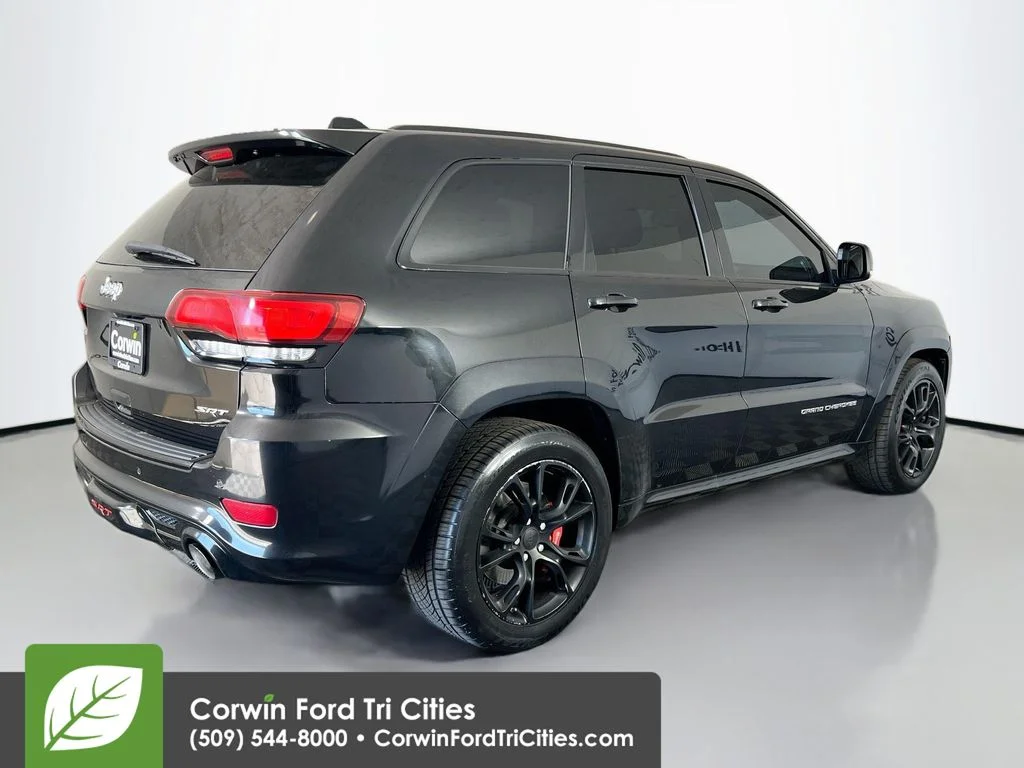 Used 2014 Brilliant Black Crystal Pearlcoat Jeep SRT image 15