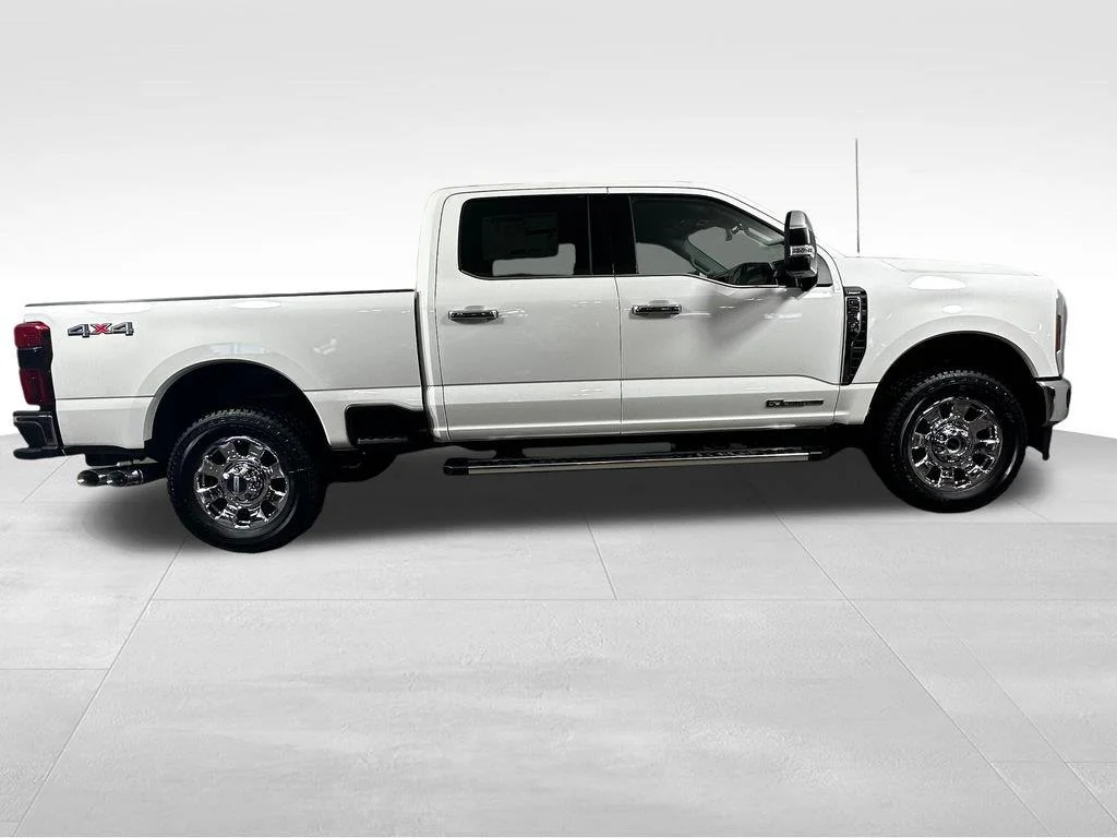 2026 Ford F-350 Super Duty Lariat - Photo 12
