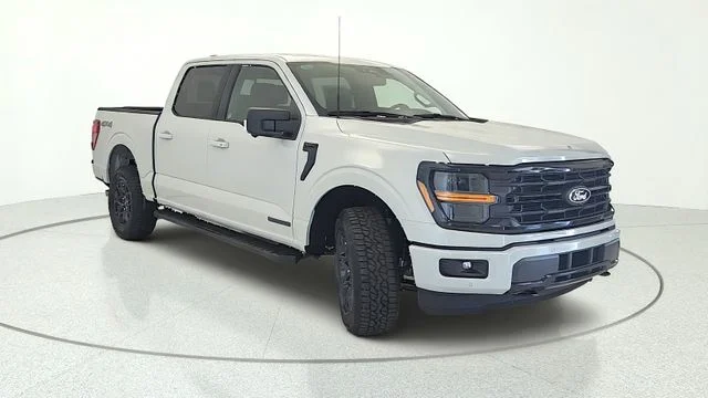 New 2026 White Ford XLT image 8