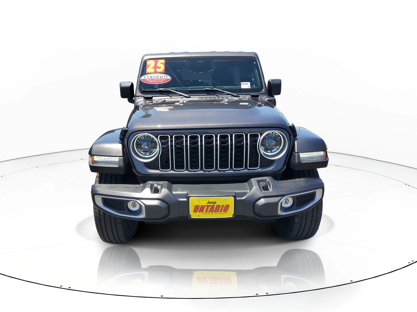 Certified Used 2025 Gray Jeep Sahara 4xe image 9
