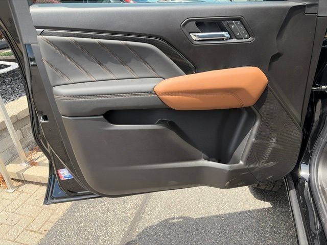 2026 GMC Canyon AT4 - Photo 10