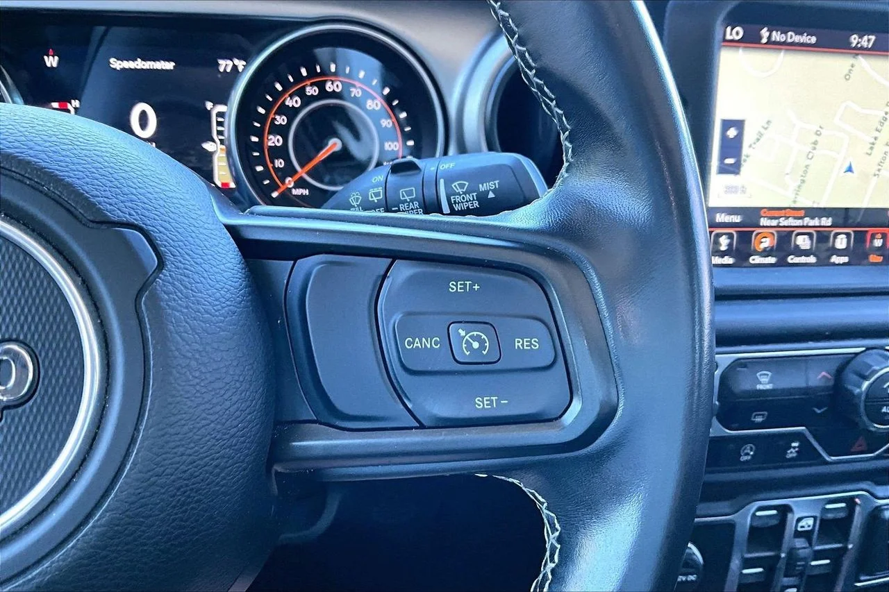 Used 2021 White Jeep Sport S image 29