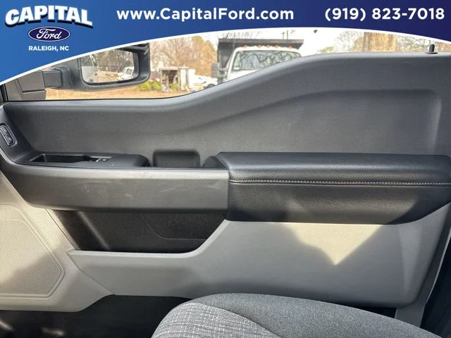 Used 2025 White Ford XLT image 28