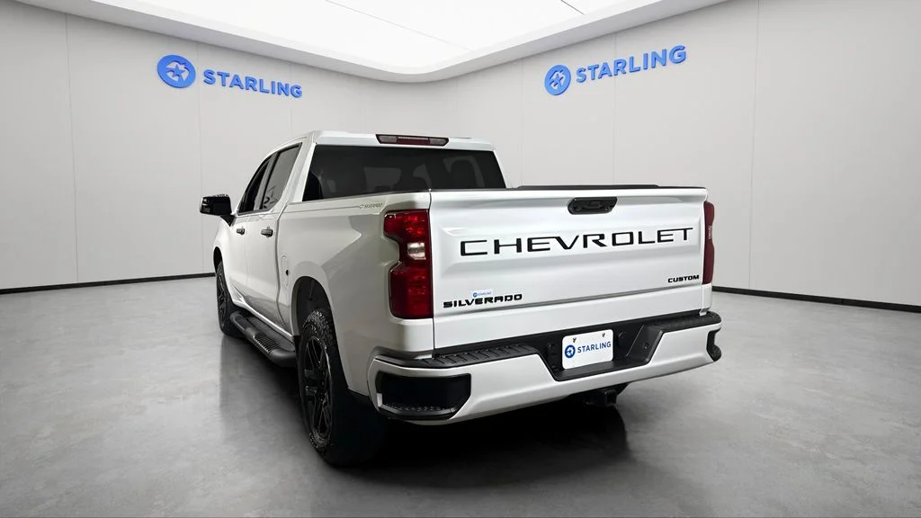 Used 2026 White Chevrolet Custom image 6