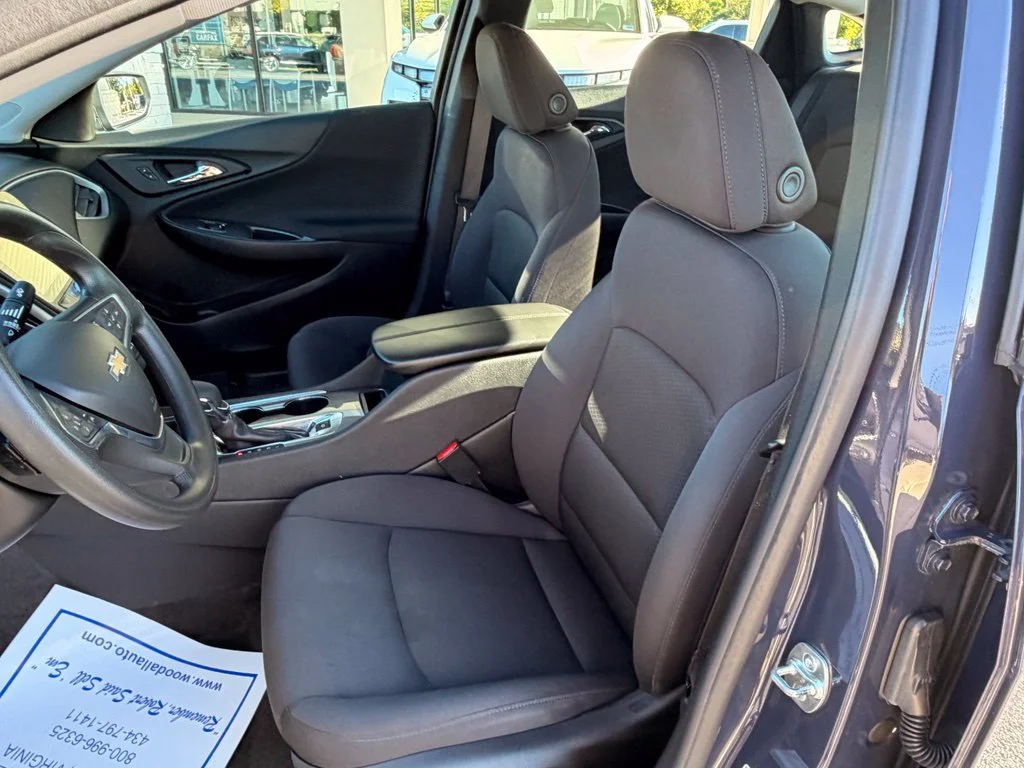 Used 2025 Night Shade Metallic Chevrolet 1LT image 14