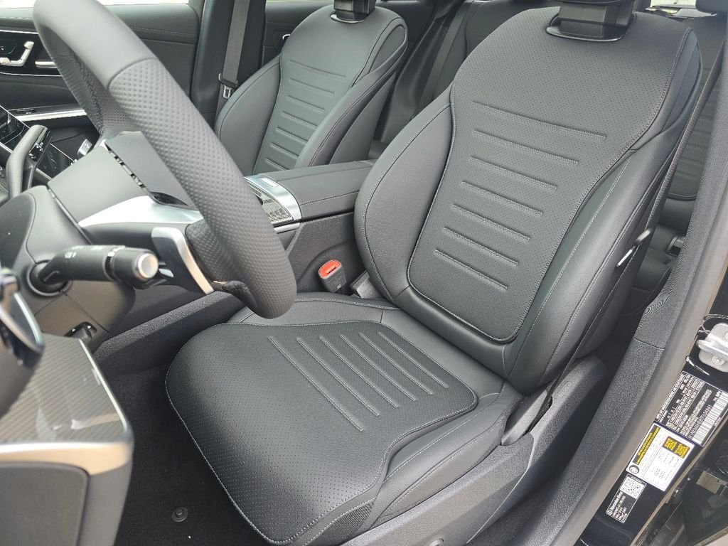 New 2026 Black Mercedes-Benz GLC 300 image 24