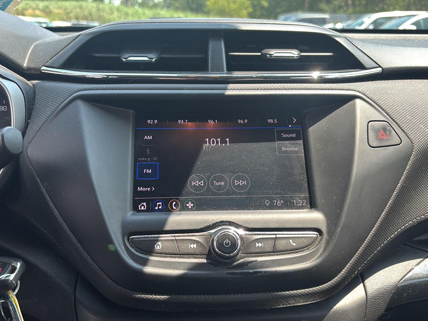 Used 2021 Summit White Chevrolet L image 10