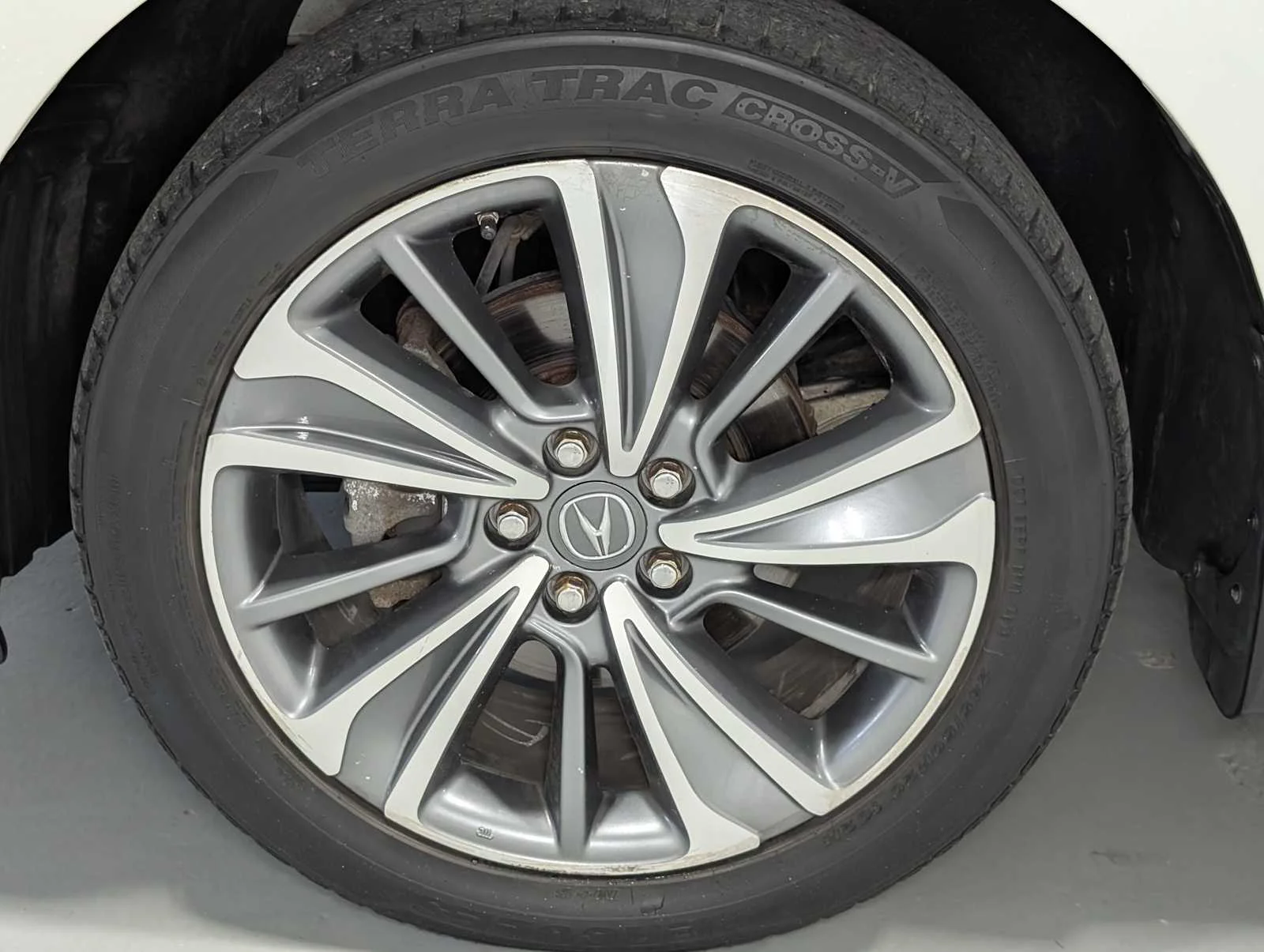 Used 2017 White Diamond Pearl Acura w/Technology Pkg image 3