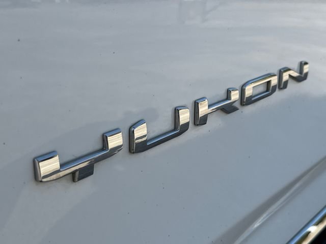 Used 2021 White GMC SLT image 6