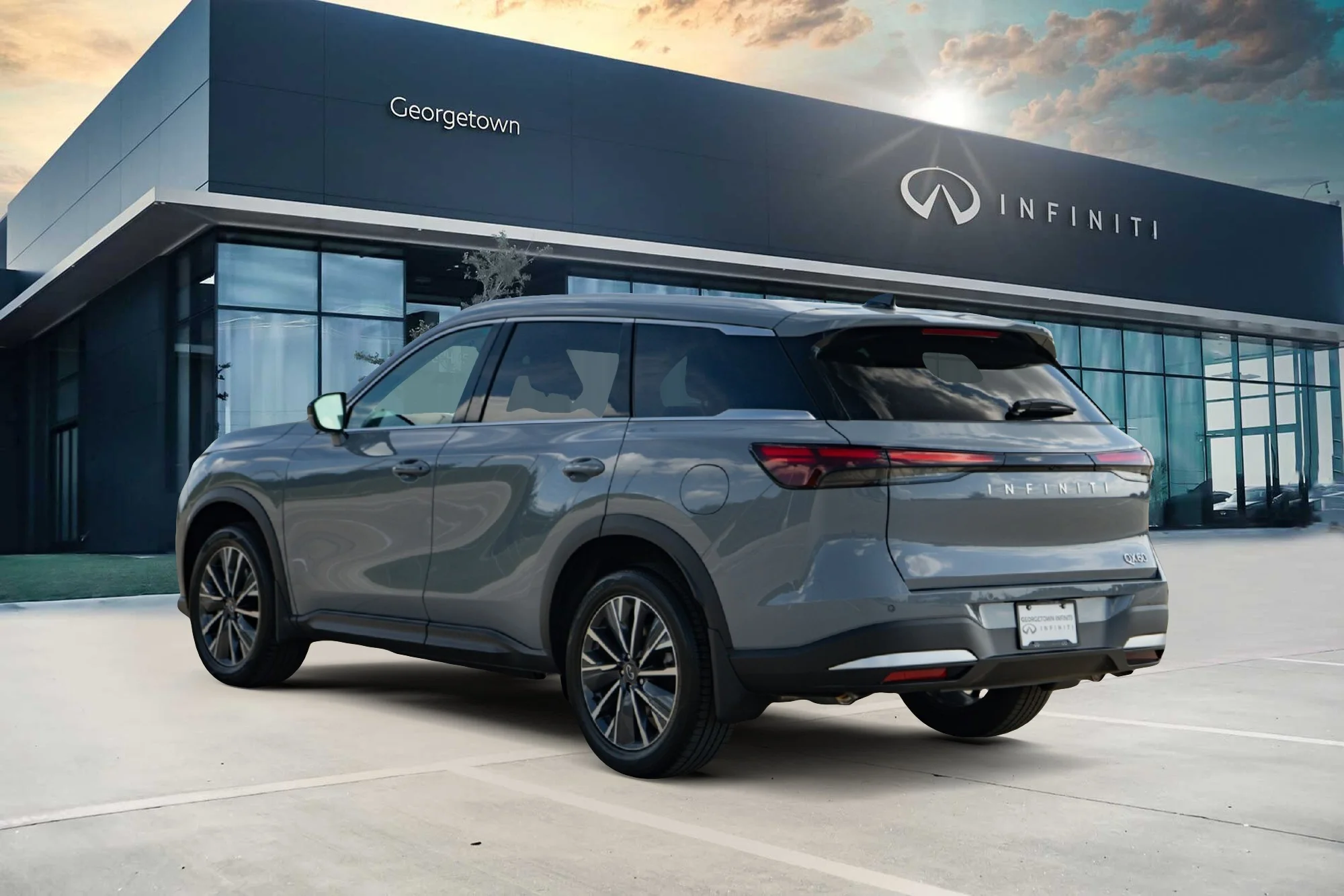 New 2027 HARBOR GRAY INFINITI Luxe FWD image 5