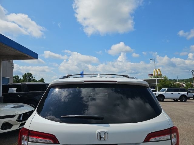 Used 2021 White Honda Touring image 5