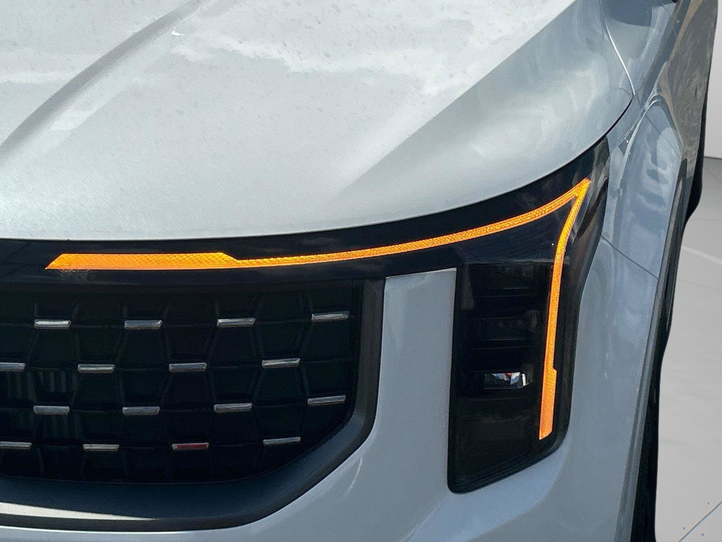 New 2027 Snow White Pearl Kia SX image 35