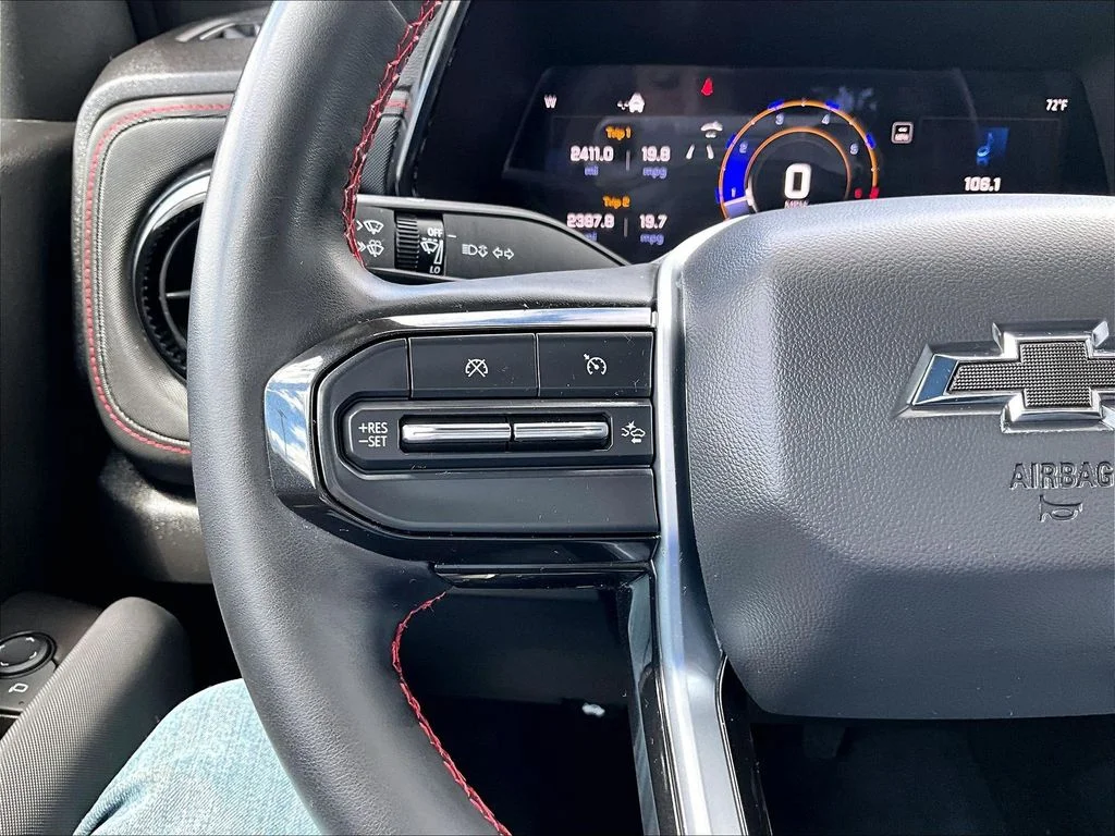 Certified Used 2024 Gray Chevrolet Z71 image 12