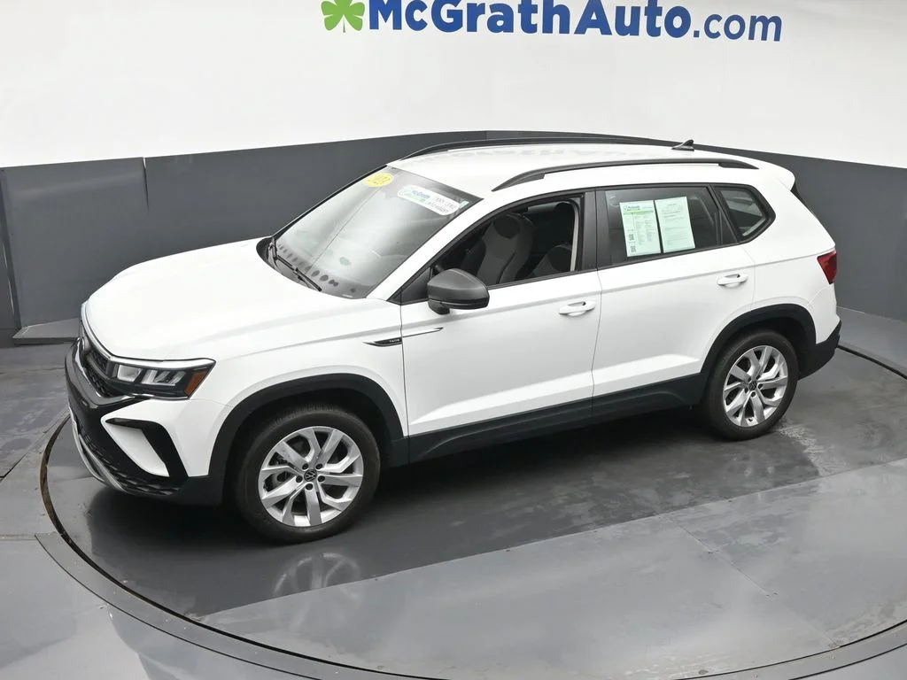 Used 2023 White Volkswagen 1.5T S image 21