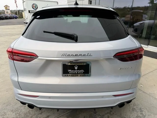 Certified Used 2023 Bianco Astro Maserati Modena image 7
