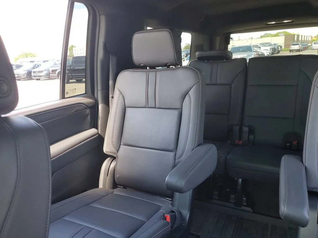 Used 2024 Summit White Chevrolet RST image 12