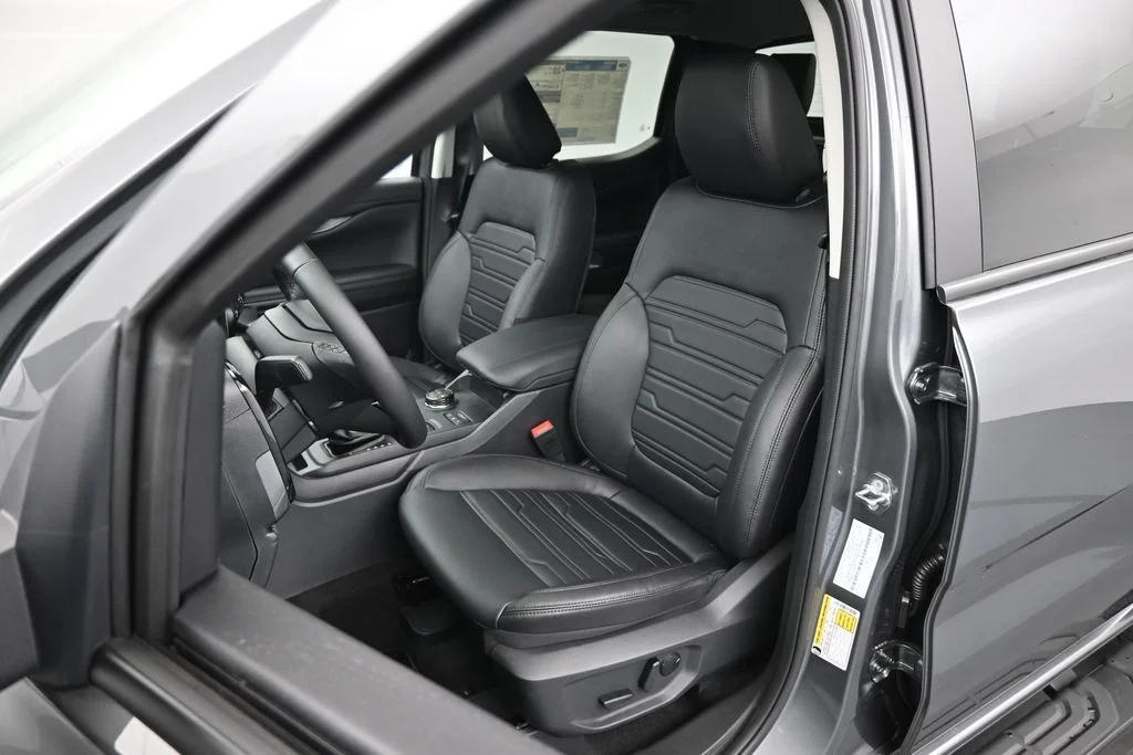 New 2026 Gray Ford Lariat image 8