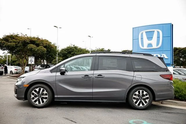 New 2026 Solar Silver Metallic Honda Elite image 5