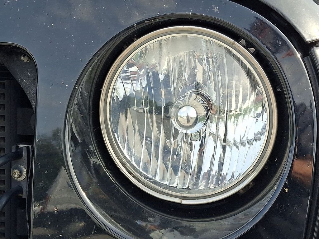 Used 2015 Black Jeep Unlimited Sport image 8